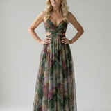 Isel | Minkšta Wrap Maxi Suknelė