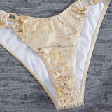 Antoanela – Bikini su metaliniu užsegimu