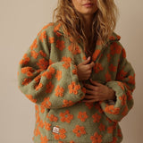 Hazel | Patogus Gėlių Sherpa Fleece Megztinis