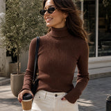 Isla | Rafinuotas ir Universalus Ribo Turtleneck Megztinis